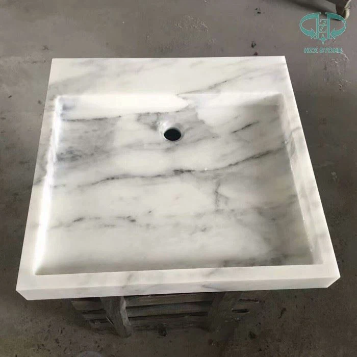 White marble sink (1).jpg