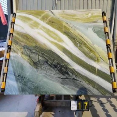 Losa de mármol de belleza verde